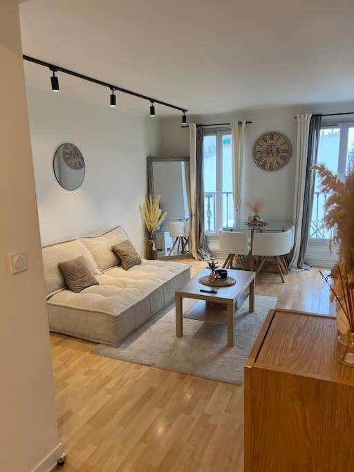 Appartement Paris Vue Tour Eiffel Trocadero المظهر الخارجي الصورة