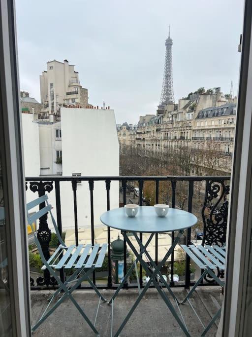 Appartement Paris Vue Tour Eiffel Trocadero المظهر الخارجي الصورة
