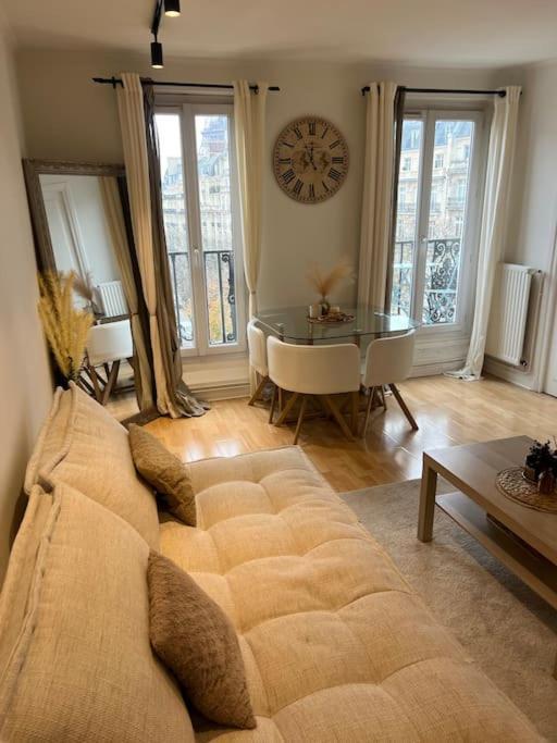Appartement Paris Vue Tour Eiffel Trocadero المظهر الخارجي الصورة
