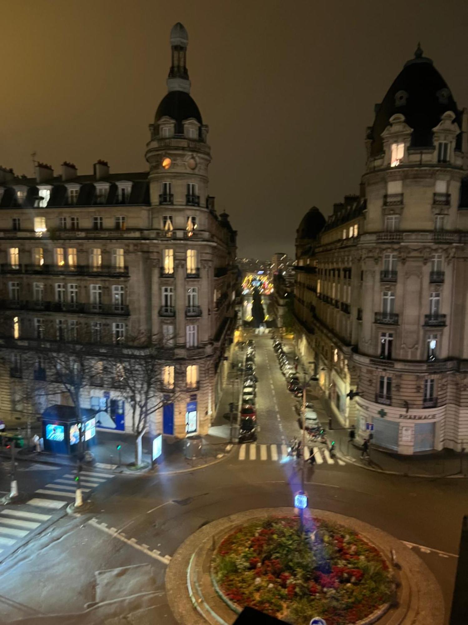 Appartement Paris Vue Tour Eiffel Trocadero المظهر الخارجي الصورة